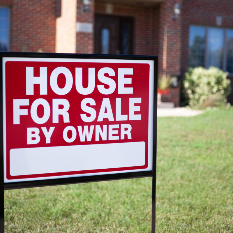 Homes for Sale in St Petersburg FL: Should You Rent or Buy?